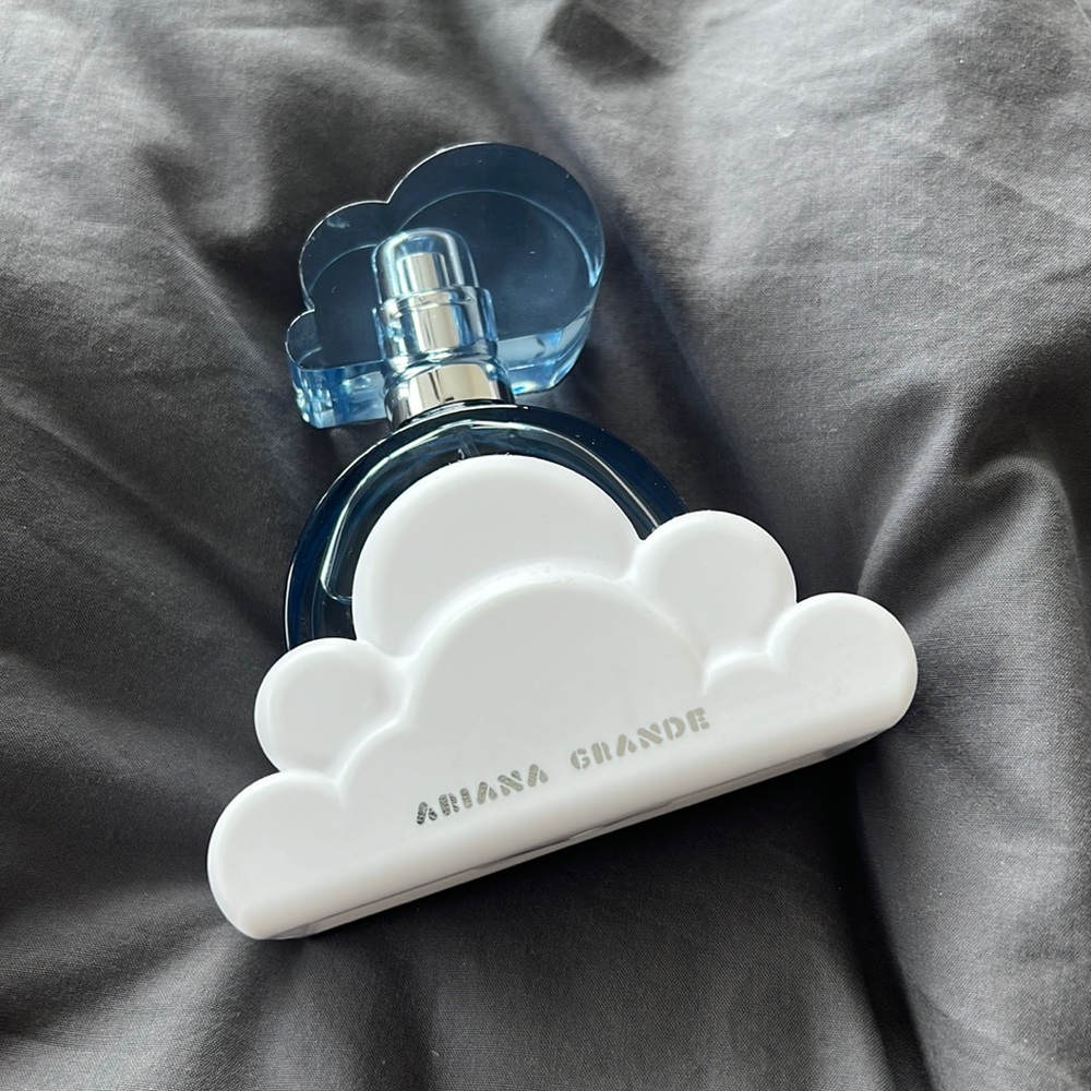 Ariana Grande Cloud Eau de Perfum